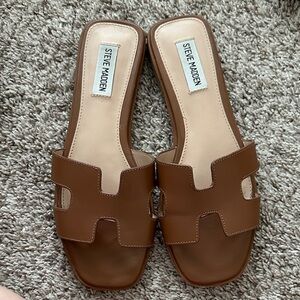 Steve Madden Tan Slide Sandals